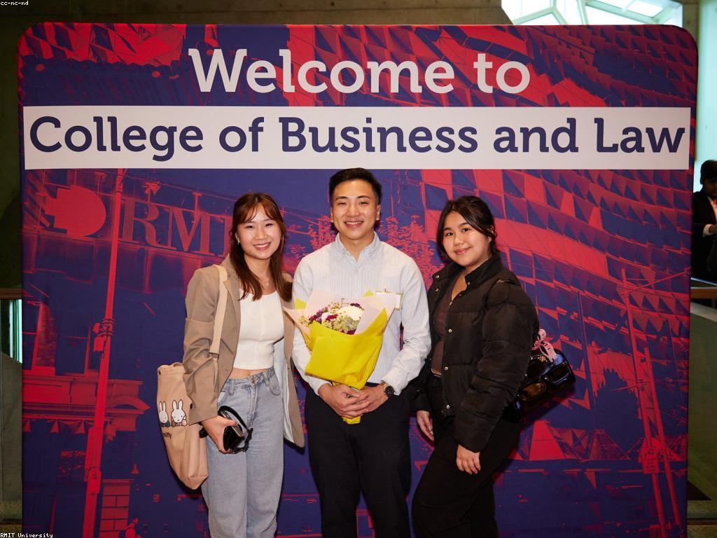 យុទ្ធសាស្ត្រការបញ្ចេញប្រាក់ដែលមានប្រសិទ្ធភាព